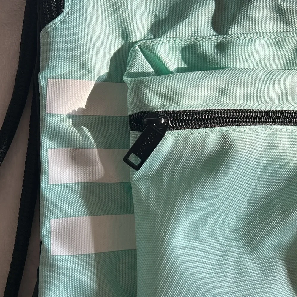EUC Adidas Unisex Light Green Mint Green and Black Drawstring Backpack 18” 🦖